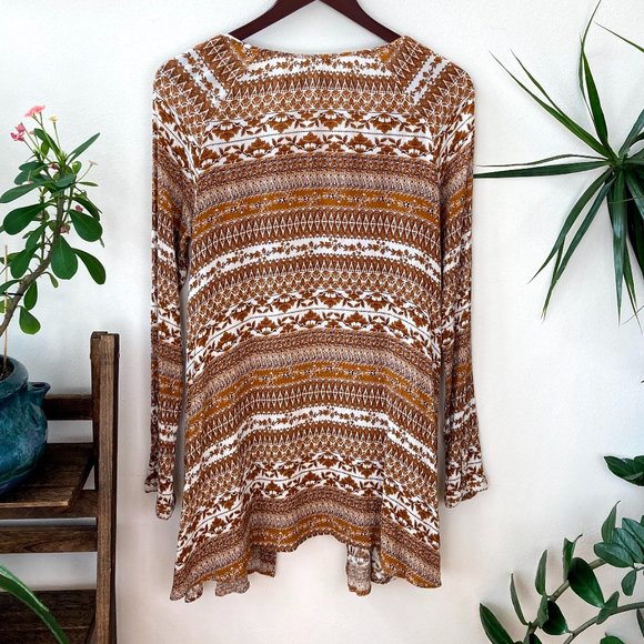 🌼SOLD Kimono Cardigan🌼 - Picture 2 of 4